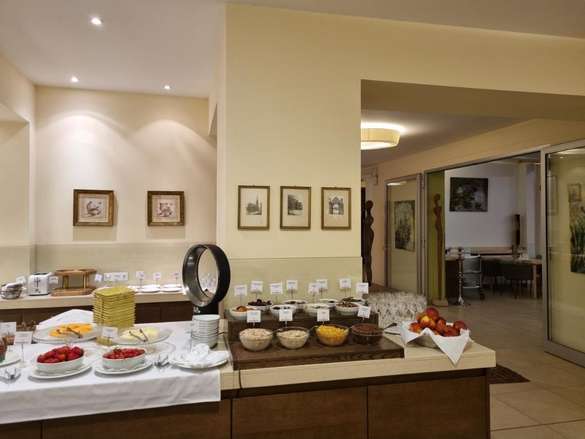 Birkenhof Gols - B & B - Wohlfuehl Hotel Mit Wochenend-Restaurant Екстериор снимка