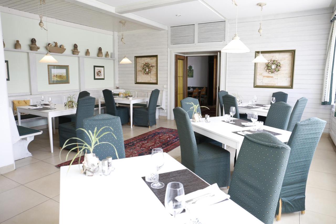 Birkenhof Gols - B & B - Wohlfuehl Hotel Mit Wochenend-Restaurant Екстериор снимка